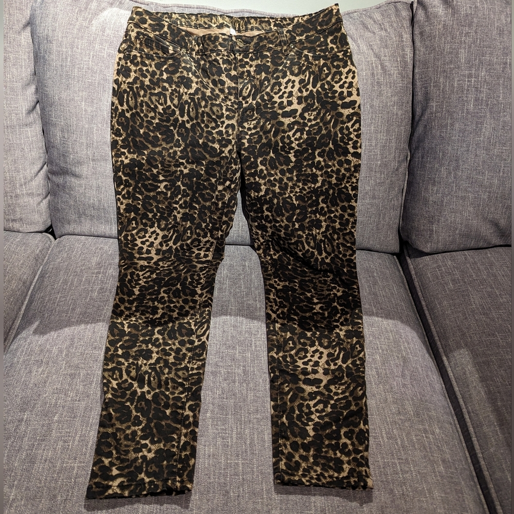 Jennifer Lopez slacks w/ stretch
